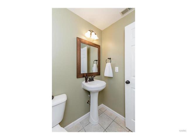 26 Highgrove Ct, O'fallon, MO 63366 photo 23