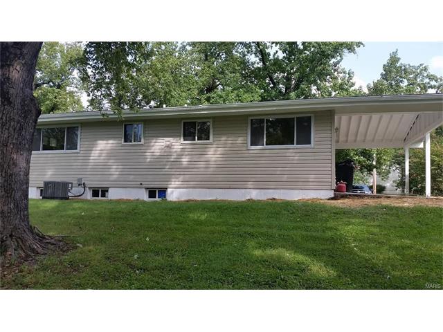523 Sulphur Spring Rd, Ballwin, MO 63021 photo 12