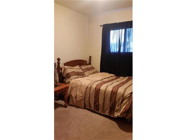 406 Saint Joseph Ave, O'fallon, MO 63366 photo 8