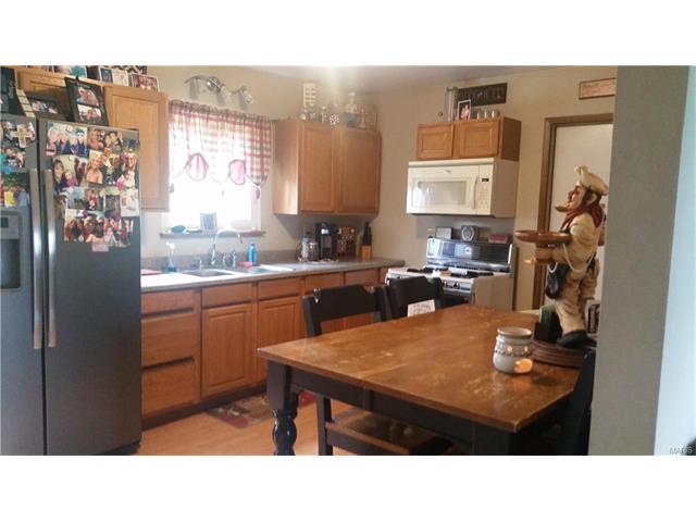406 Saint Joseph Ave, O'fallon, MO 63366 photo 5