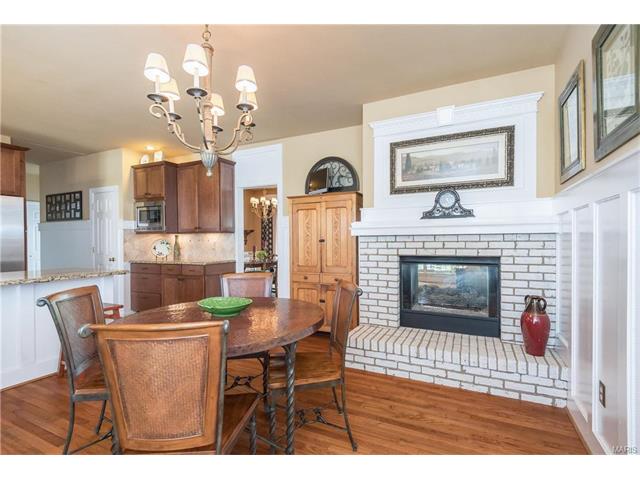 253 Greenburn Dr, Weldon Spring, MO 63304 photo 17