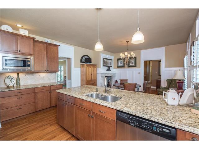 253 Greenburn Dr, Weldon Spring, MO 63304 photo 18
