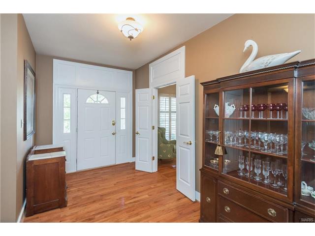 253 Greenburn Dr, Weldon Spring, MO 63304 photo 13
