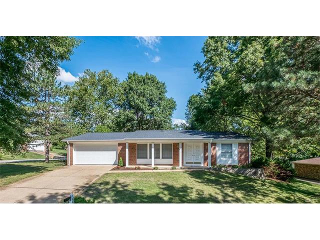 563 Windsor Mill Dr, Ballwin, MO 63011 photo 1