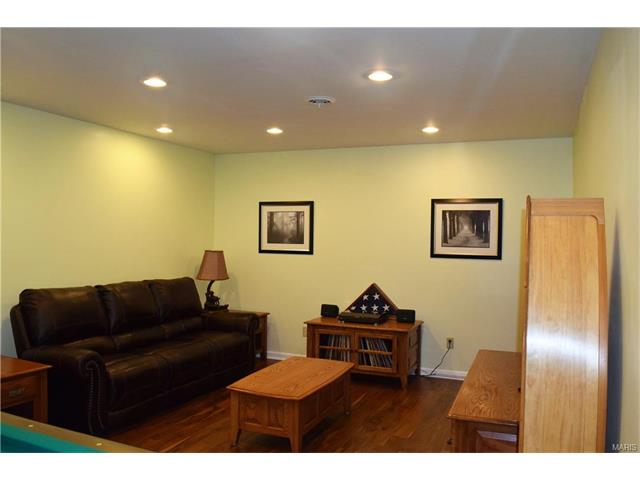 7301 The Cedars Dr, O'fallon, MO 63368 photo 19