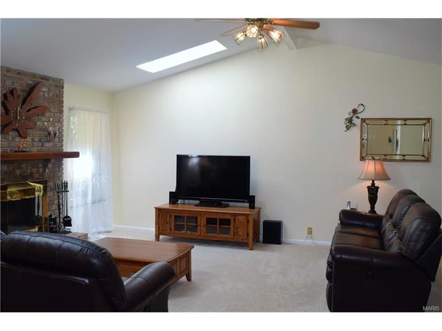7301 The Cedars Dr, O'fallon, MO 63368 photo 7