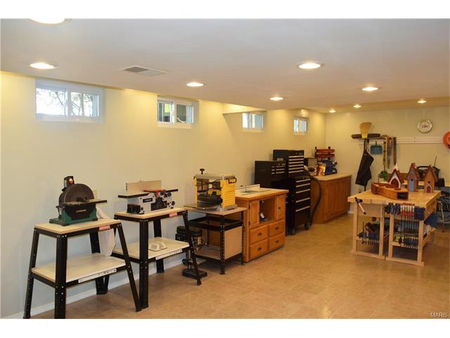 7301 The Cedars Dr, O'fallon, MO 63368 photo 21