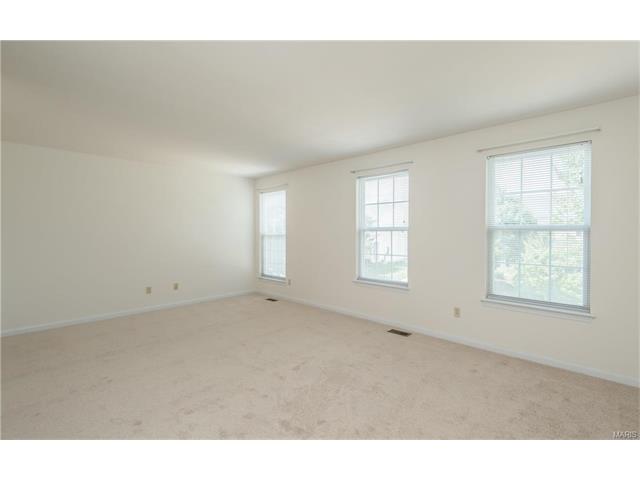 137 Windy Acres Estates Dr, Ballwin, MO 63021 photo 21