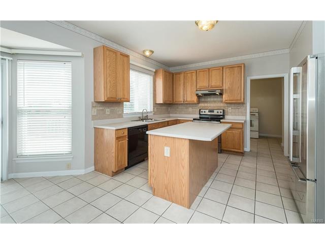 137 Windy Acres Estates Dr, Ballwin, MO 63021 photo 15