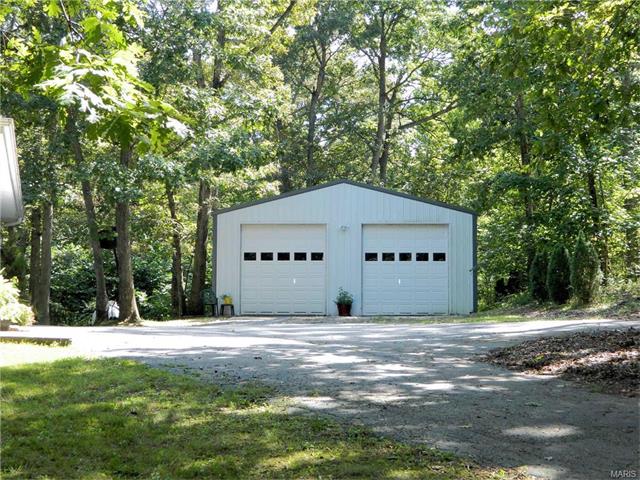 1558 Madre Dr, Foristell, MO 63348 photo 3