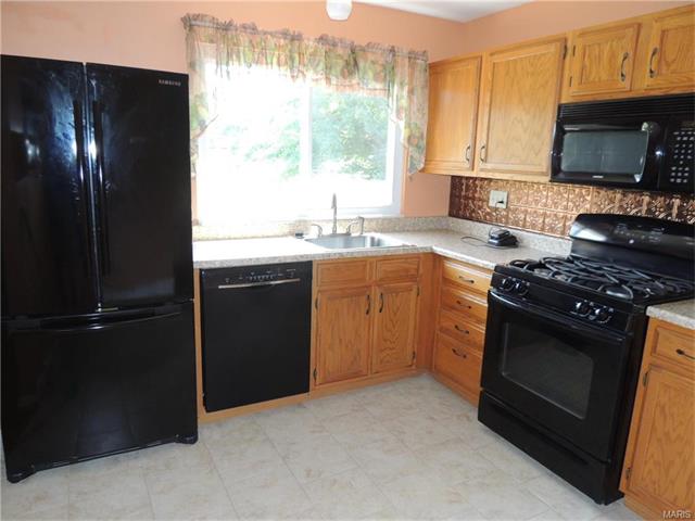 808 Sherwick Ter, Ballwin, MO 63021 photo 11