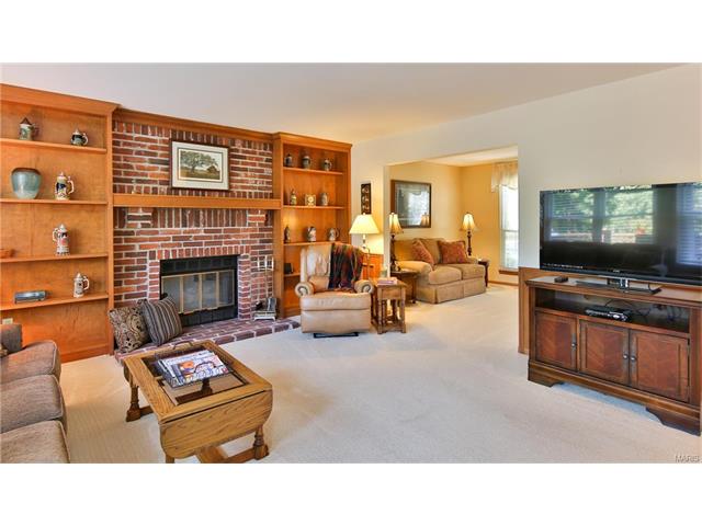 782 Strafford Rdg, Ballwin, MO 63021 photo 11