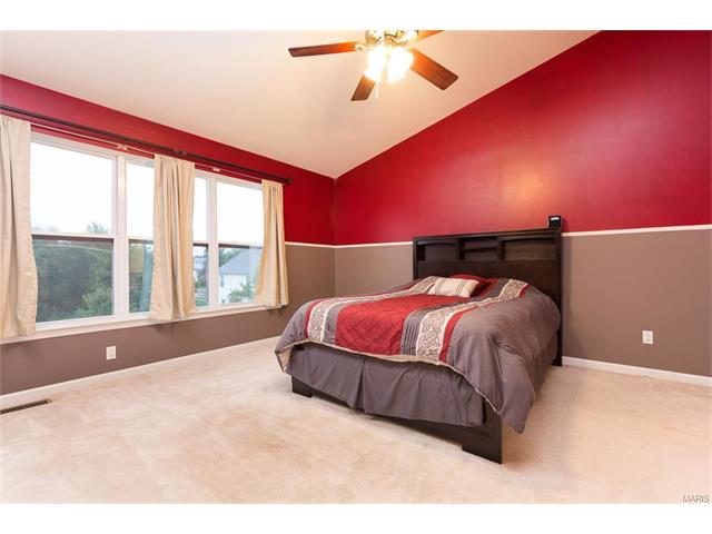 112 Chantry Dr, O'fallon, MO 63366 photo 17
