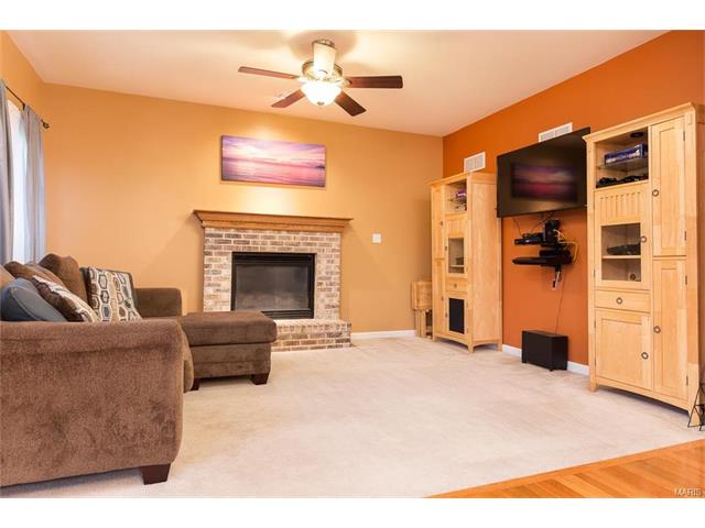 112 Chantry Dr, O'fallon, MO 63366 photo 10