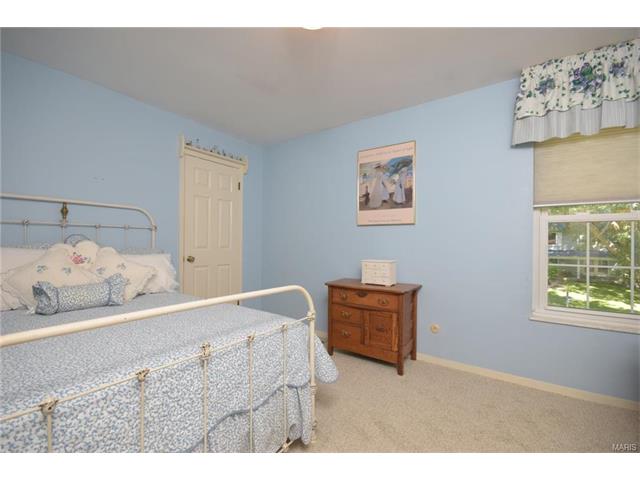 1680 Blakefield Ter, Manchester, MO 63021 photo 14