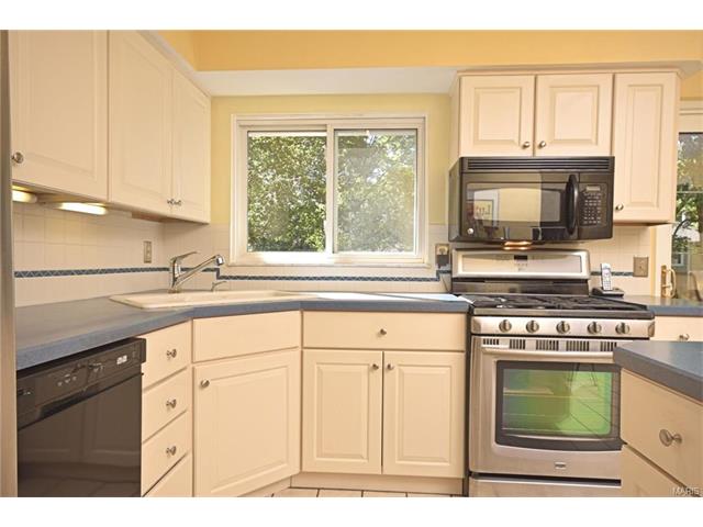 1680 Blakefield Ter, Manchester, MO 63021 photo 6
