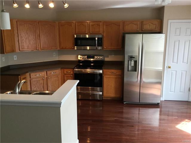 4 Princess Grace Ct, O'fallon, MO 63366 photo 6