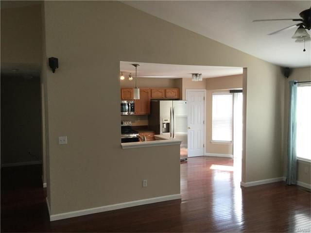 4 Princess Grace Ct, O'fallon, MO 63366 photo 5