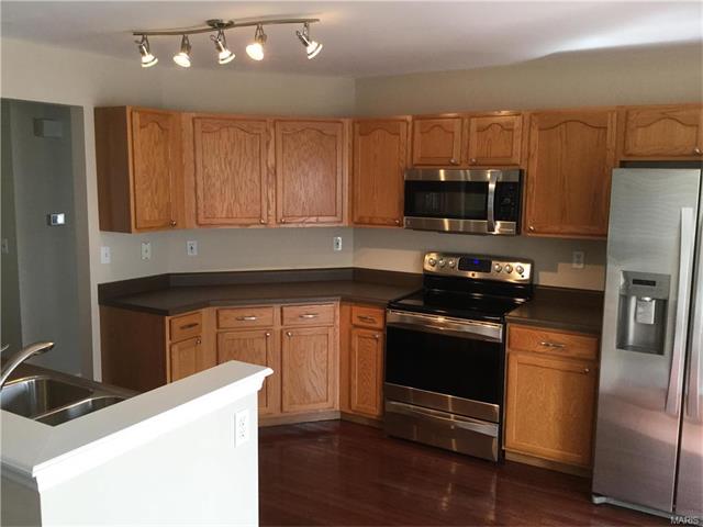 4 Princess Grace Ct, O'fallon, MO 63366 photo 7
