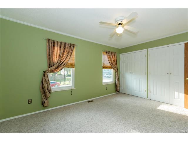 2506 Lowell Ln, O'fallon, MO 63368 photo 12