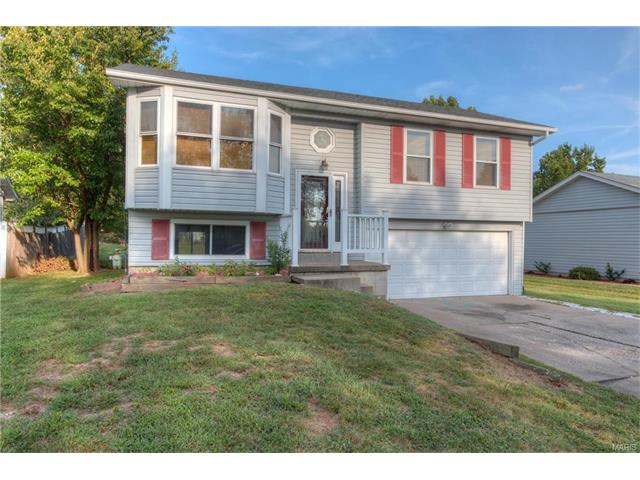 2506 Lowell Ln, O'fallon, MO 63368 photo 1