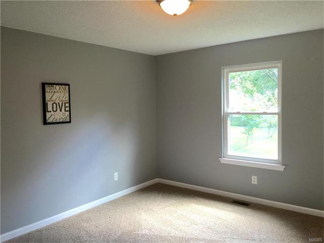 44 Forest Ln, O'fallon, MO 63366 photo 8