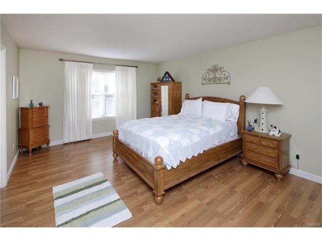 2 Saint Libory Ct, O'fallon, MO 63366 photo 10