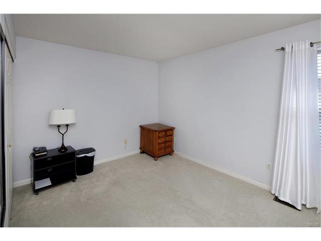 2 Saint Libory Ct, O'fallon, MO 63366 photo 14