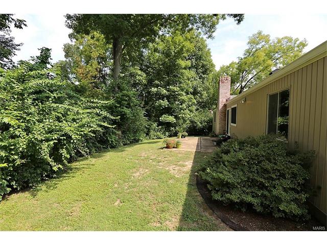 1514 Ploma Dr, Ballwin, MO 63021 photo 23