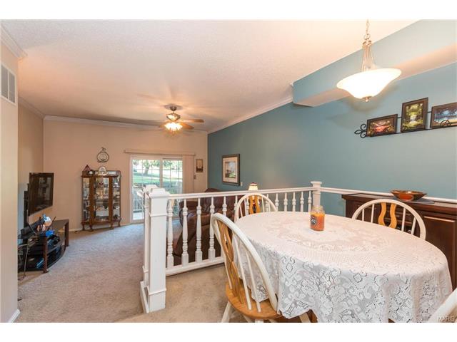 1210 Wicklow Rd #H, Ballwin, MO 63021 photo 4