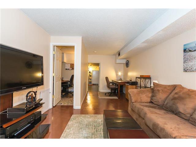1210 Wicklow Rd #H, Ballwin, MO 63021 photo 18