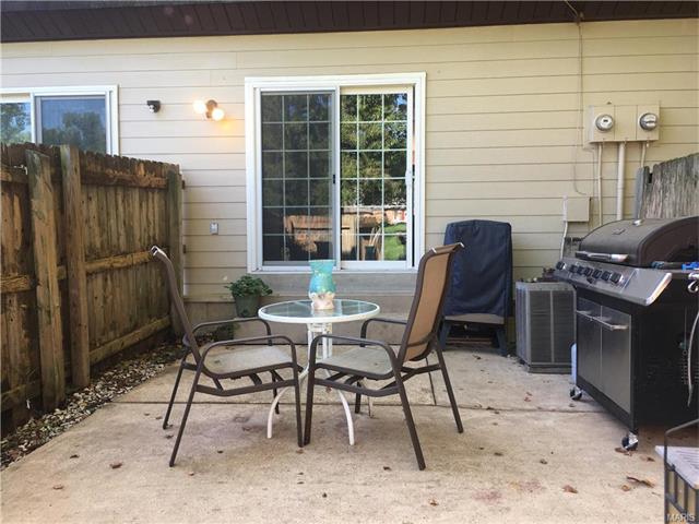 1210 Wicklow Rd #H, Ballwin, MO 63021 photo 6