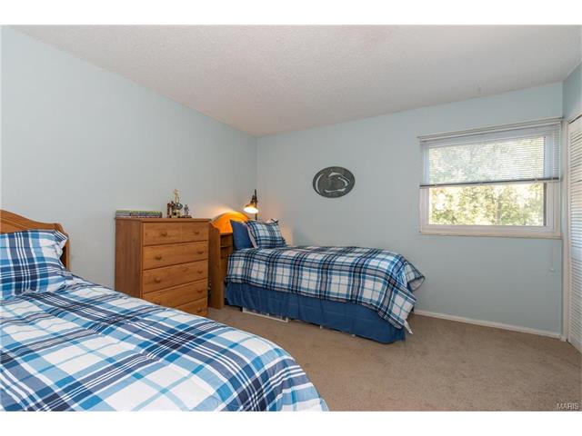 1210 Wicklow Rd #H, Ballwin, MO 63021 photo 14