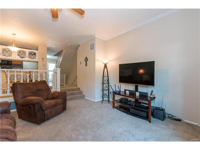 1210 Wicklow Rd #H, Ballwin, MO 63021 photo 9