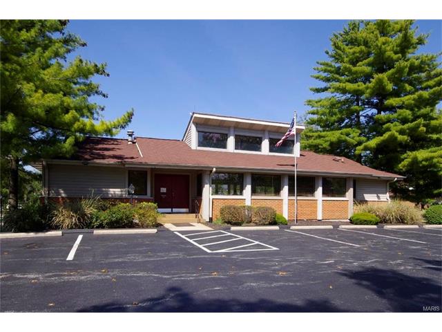 709 Ridgeside Dr #B, Ballwin, MO 63021 photo 15