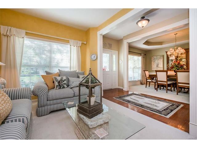 147 Timber Mdws, O'fallon, MO 63368 photo 9