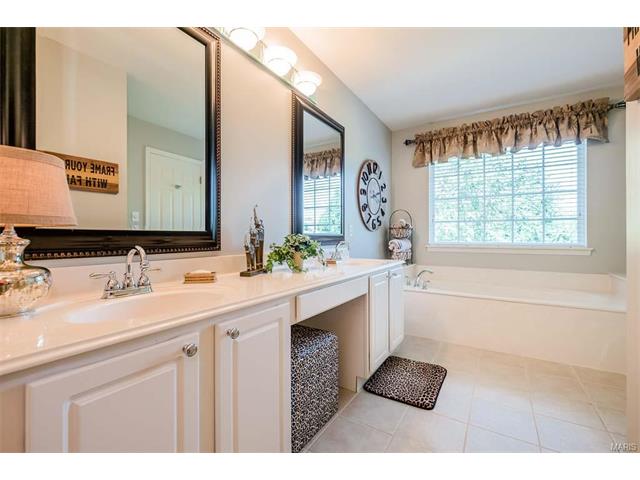 147 Timber Mdws, O'fallon, MO 63368 photo 35