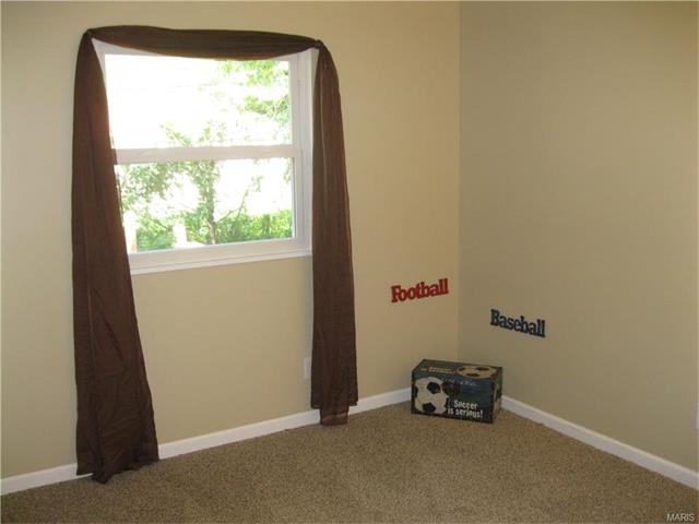2553 Hackman, Saint Louis, MO 63136 photo 13