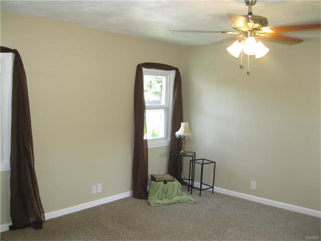 2553 Hackman, Saint Louis, MO 63136 photo 9