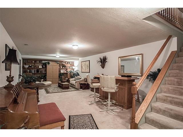 238 Greenburn Dr, Weldon Spring, MO 63304 photo 24