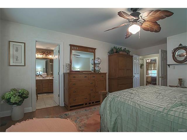 238 Greenburn Dr, Weldon Spring, MO 63304 photo 19