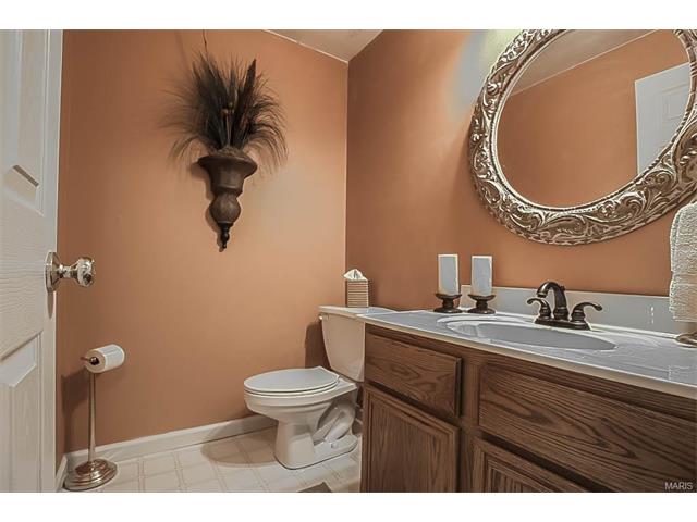 238 Greenburn Dr, Weldon Spring, MO 63304 photo 27