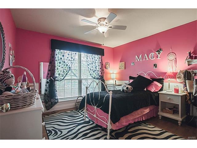 238 Greenburn Dr, Weldon Spring, MO 63304 photo 17