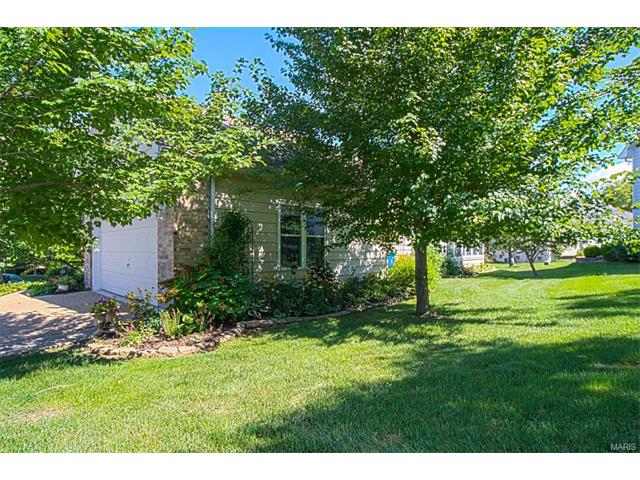238 Greenburn Dr, Weldon Spring, MO 63304 photo 34