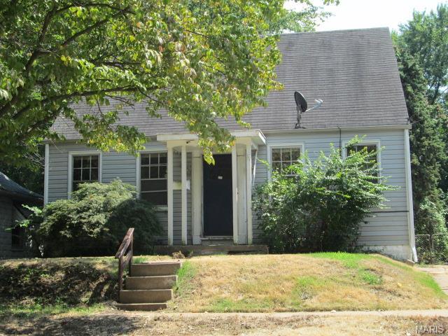 8804 Corwin Dr, Saint Louis, MO 63136 photo 1