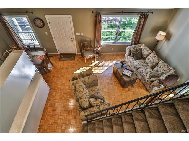 907 Parma Dr, Ballwin, MO 63021 photo 15