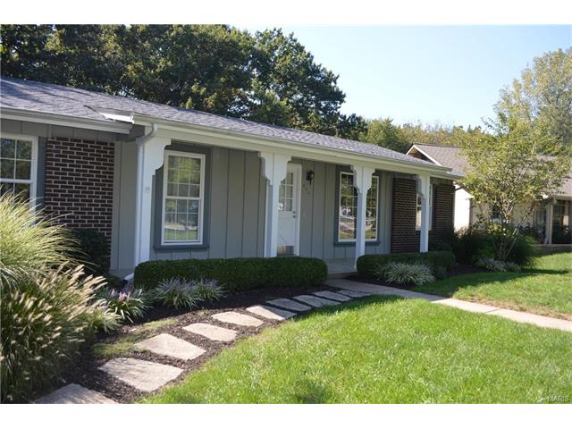 456 Madrina Ct, Ballwin, MO 63021 photo 2