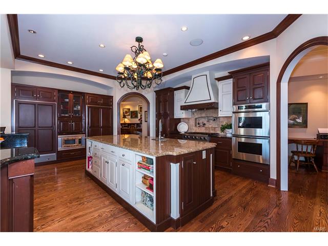 3 Upper Whitmoor, Saint Charles, MO 63304 photo 6