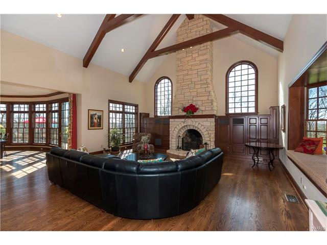 3 Upper Whitmoor, Saint Charles, MO 63304 photo 5