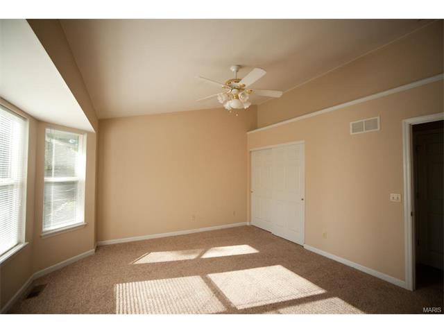 32 N Kern, O'fallon, MO 63366 photo 9